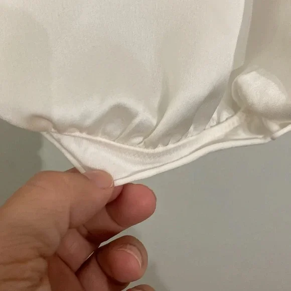 Abercrombie & Fitch Womens Lace Trim Camisole Small Soft White Cropped Feminine - Picture 11 of 12